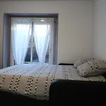 Agreable Appartement De 80M2 Dans Maison