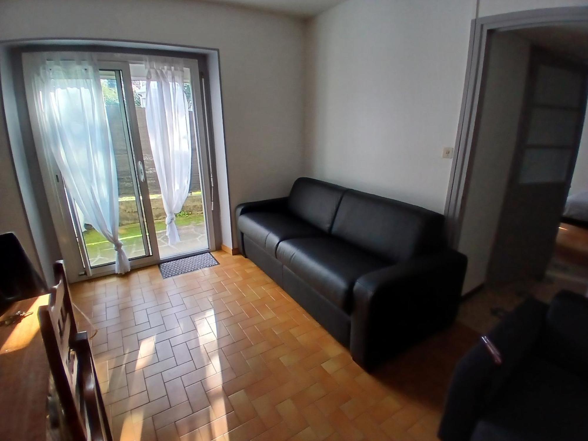 Agreable De 80m2 Dans Maison Apartamento *
